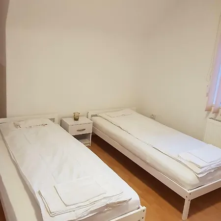 Ferienwohnungen Albstadt *